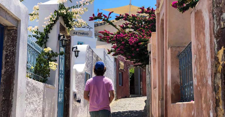 Strolling Greek streets