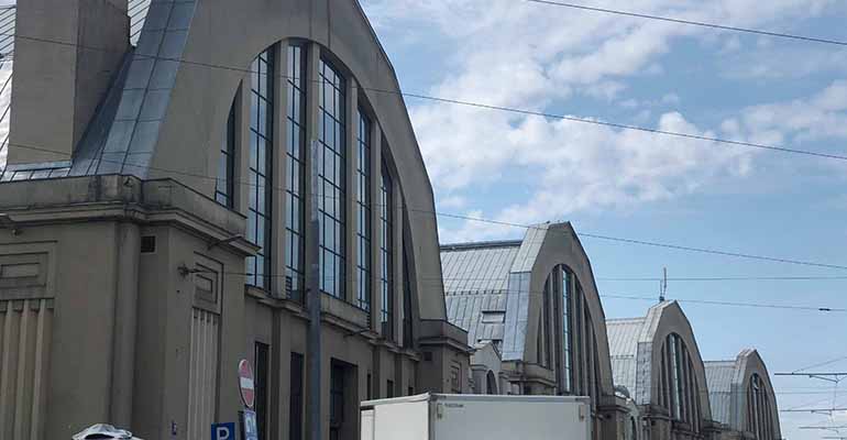 Zeppelin hangars 